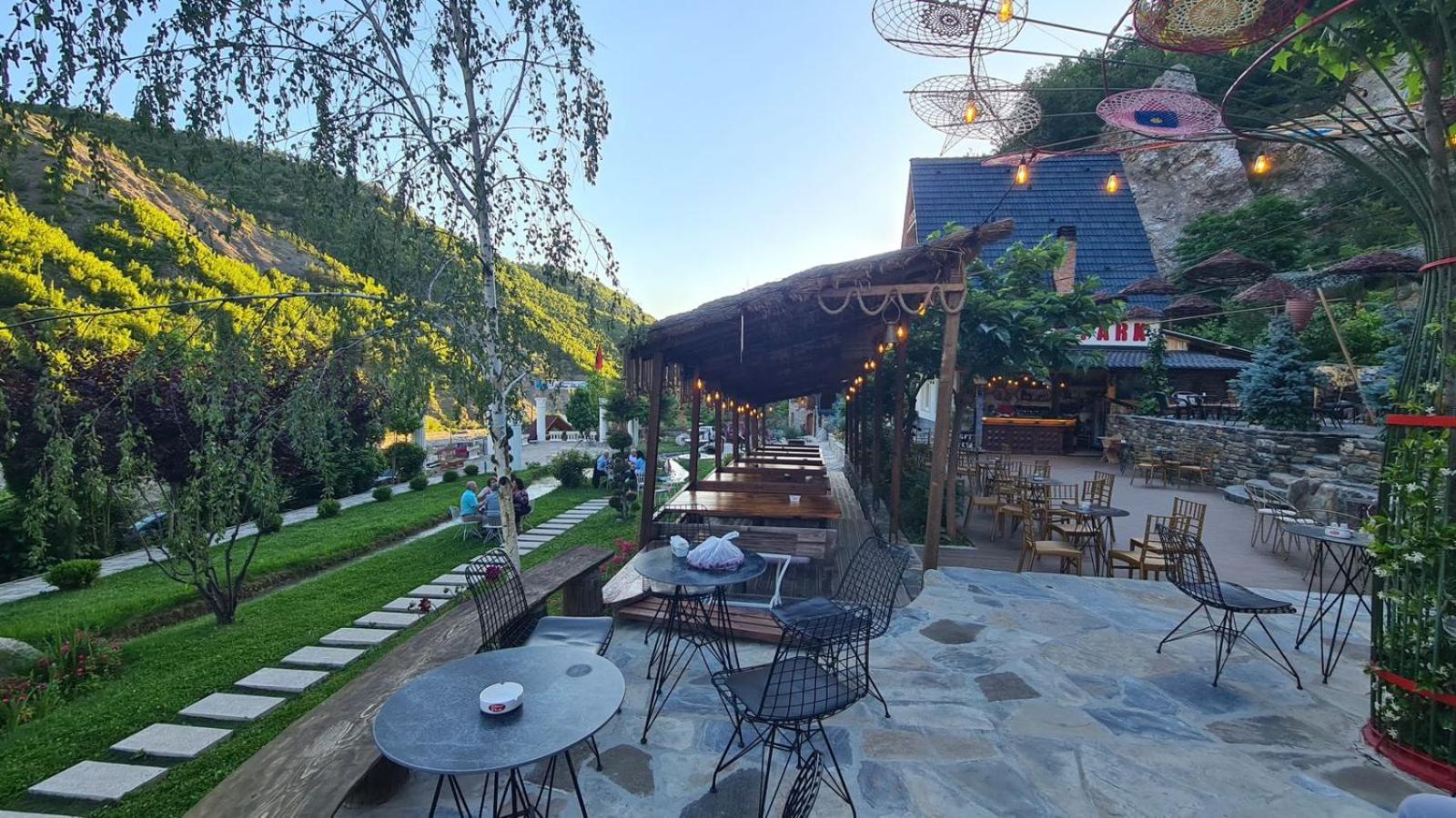 Hotel Dibra Park Agrotourism Peshkopi Zewnętrze zdjęcie